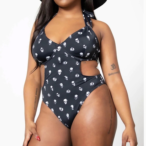 Killstar Plus Size Rebel Fate Black Skull Swimsuit 3XL NEW - Picture 3 of 4